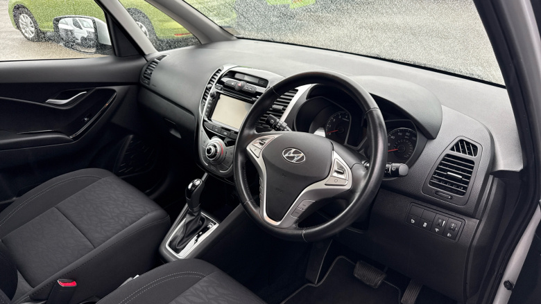 Hyundai ix20 1.6 Premium Nav 5dr Auto Petrol Hatchback